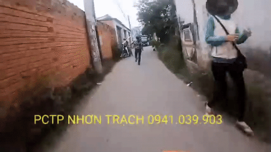 Clip: Gay cấn màn truy đuổi, bắt trộm xe máy như phim hành động