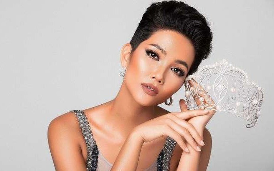 Hoa hậu H’Hen Niê tiết lộ về người yêu hiện tại: “Anh ấy không phải đại gia và hơn tôi 3 tuổi”