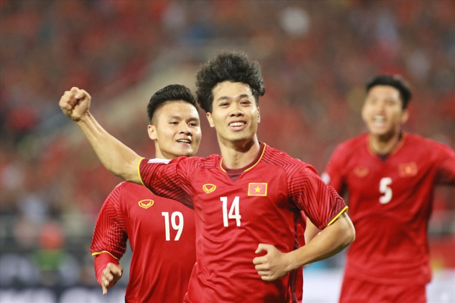 Asian Cup 2019: Xúc động với bài thơ tặng đội tuyển sau khi hạ gục Jordan