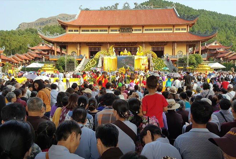 Lời khuyên của đại diện Giáo hội Phật giáo Việt Nam về việc thỉnh "oan gia trái chủ"