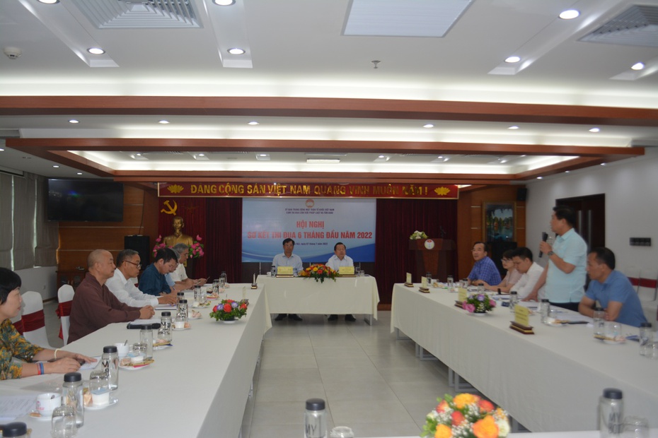 Cụm thi đua lĩnh vực pháp luật và tôn giáo sơ kết thi đua 6 tháng đầu năm 2022