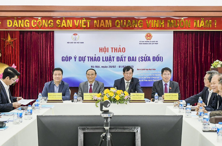 Hội thảo góp ý Luật Đất đai (sửa đổi)