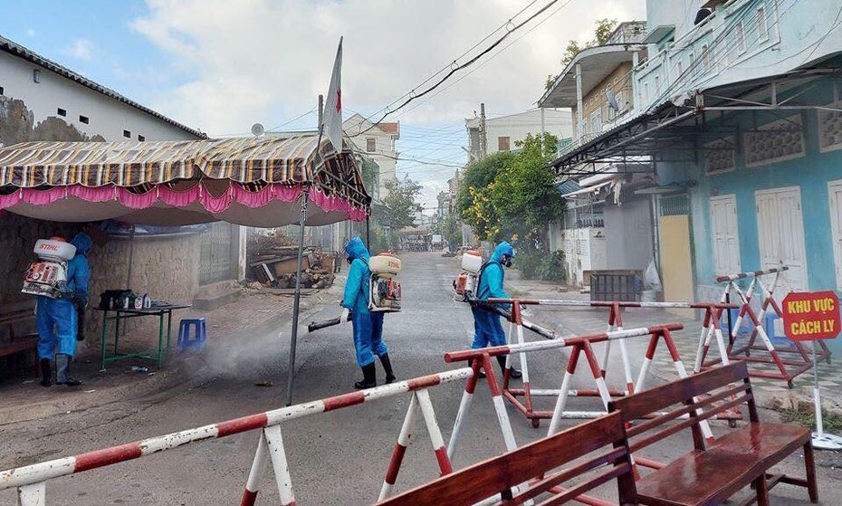 Bình Thuận hoãn tổ chức đám cưới, liên hoan… để tăng cường phòng, chống dịch Covid-19