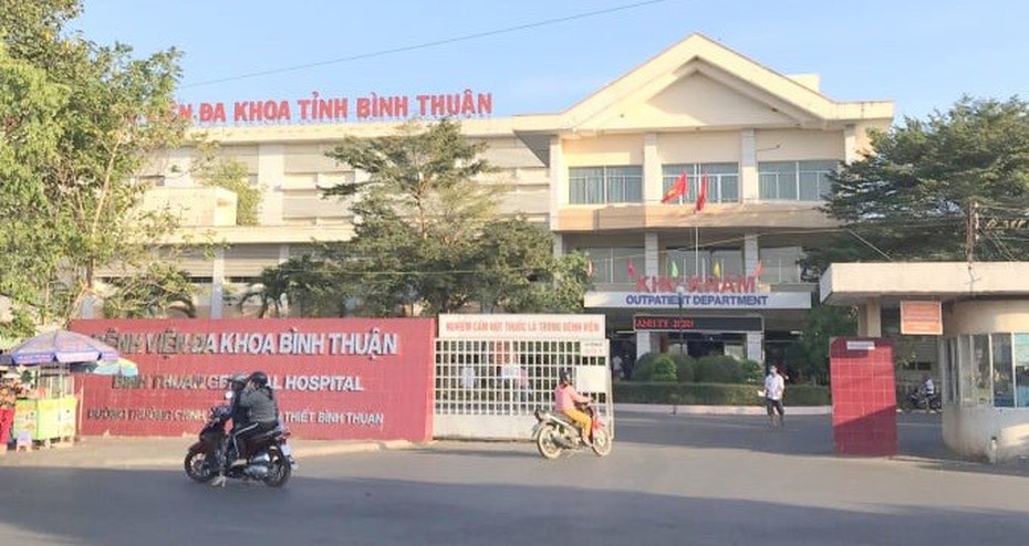 Vì sao Phó GĐ bệnh viện Đa khoa Bình Thuận bị tạm đình chỉ chức vụ?