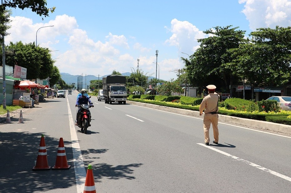 Người dân lưu thông như thế nào khi TP.Vũng Tàu tiếp tục giãn cách?