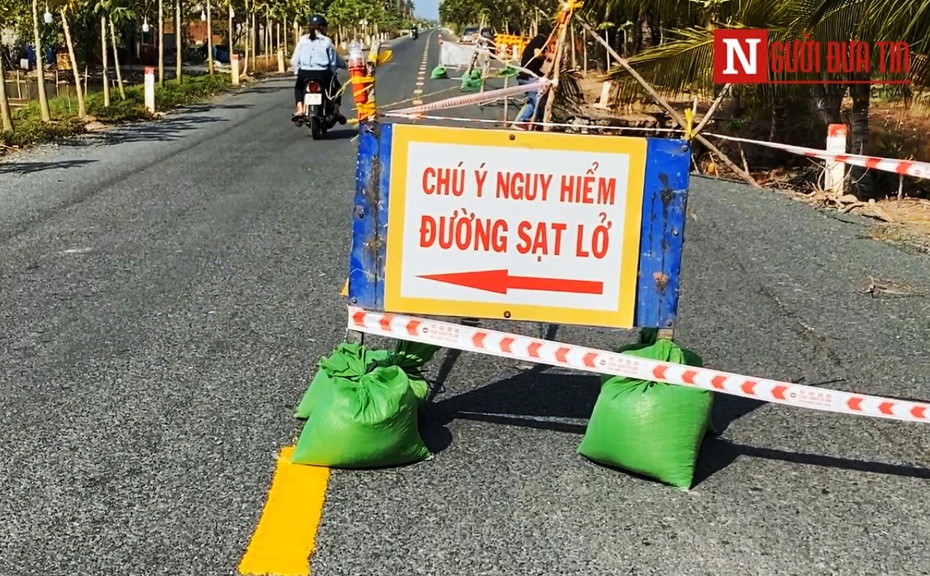 Chủ tịch tỉnh Cà Mau chỉ đạo xác định nguyên nhân đường hàng trăm tỉ đồng vừa bàn giao đã sụt lún