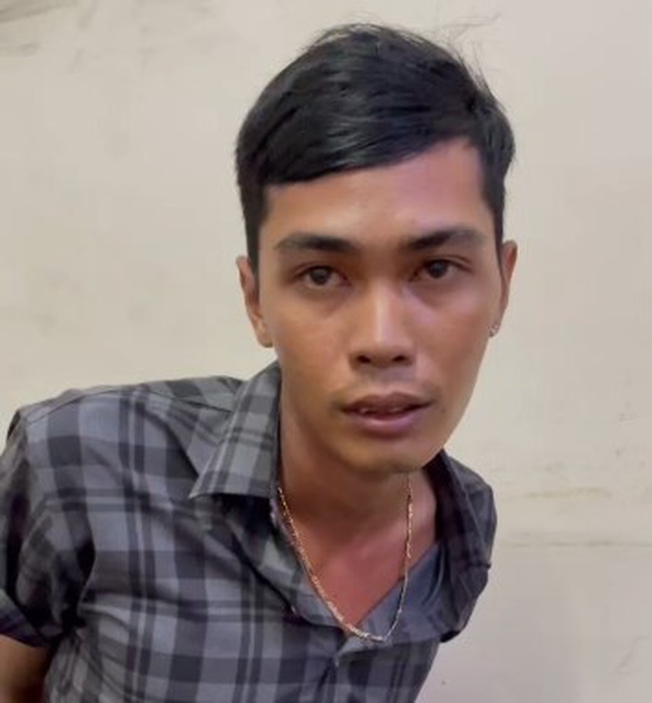 Lời kể của người phụ nữ bị cướp tài sản khi đi vận động khai báo y tế