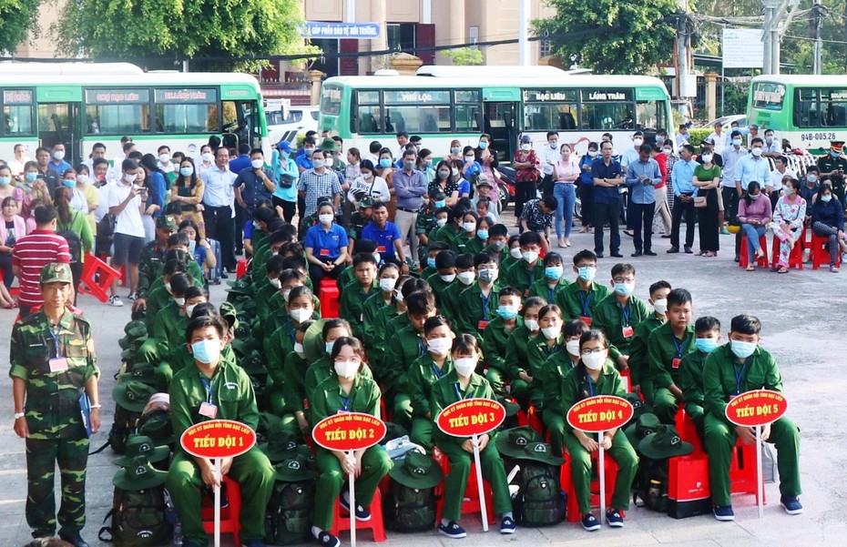 Bạc Liêu: Các “chiến sĩ nhí” lên đường tham gia Học kỳ quân đội