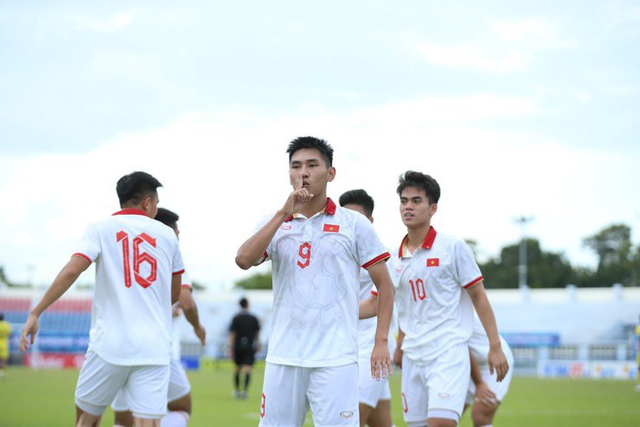 Hủy diệt U23 Malaysia, U23 Việt Nam thẳng tiến vào chung kết