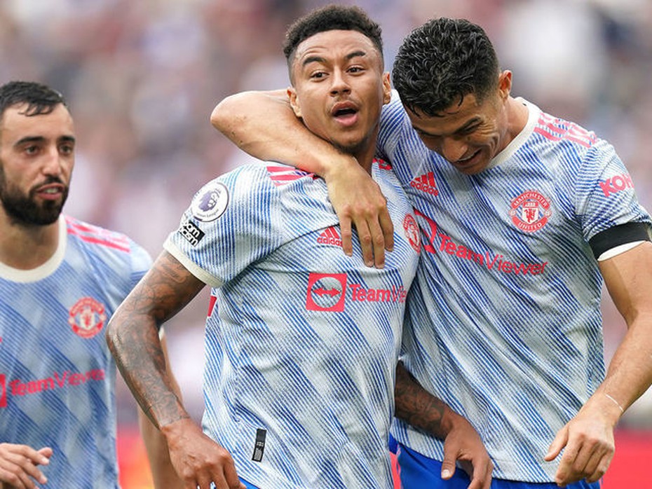 Thất nghiệp đã lâu, Lingard tiến cử chính mình cho Barca