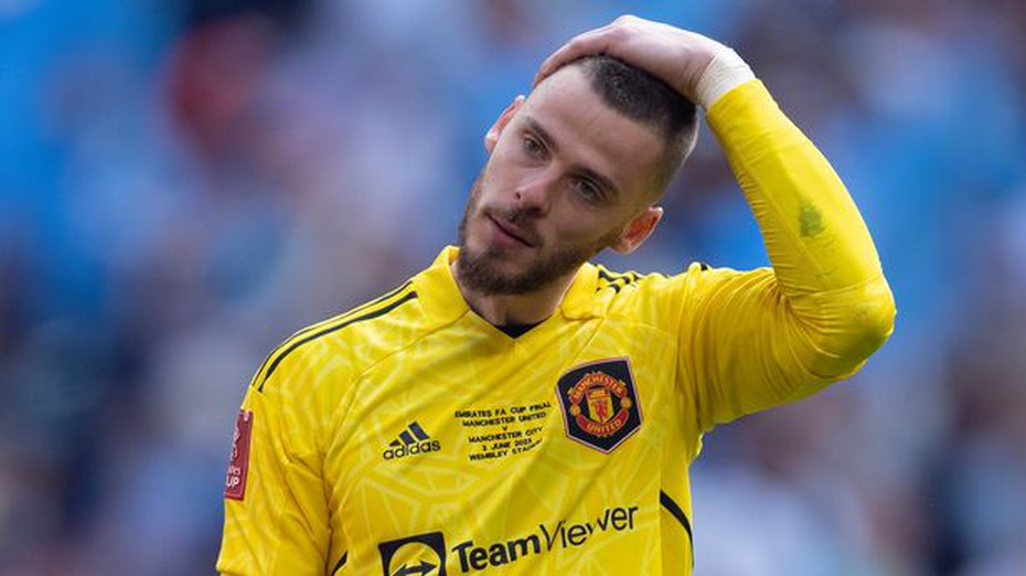 Thất nghiệp quá lâu, De Gea đành phải đi châu Á