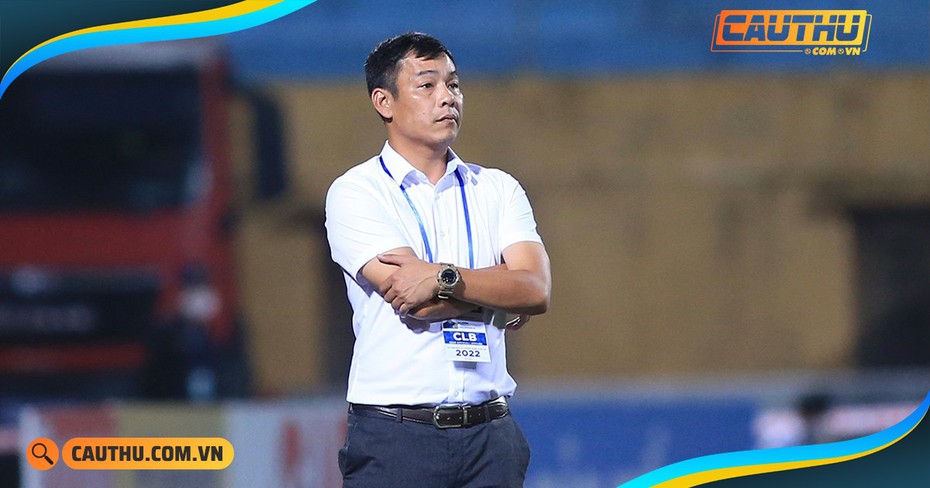 HLV Nguyễn Huy Hoàng thừa nhận SLNA hết cửa vô địch V.League 2022