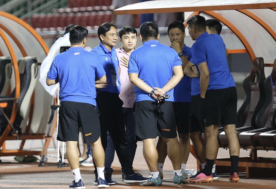 Xuống hạng, Sài Gòn FC thanh lý hợp đồng toàn bộ đội bóng