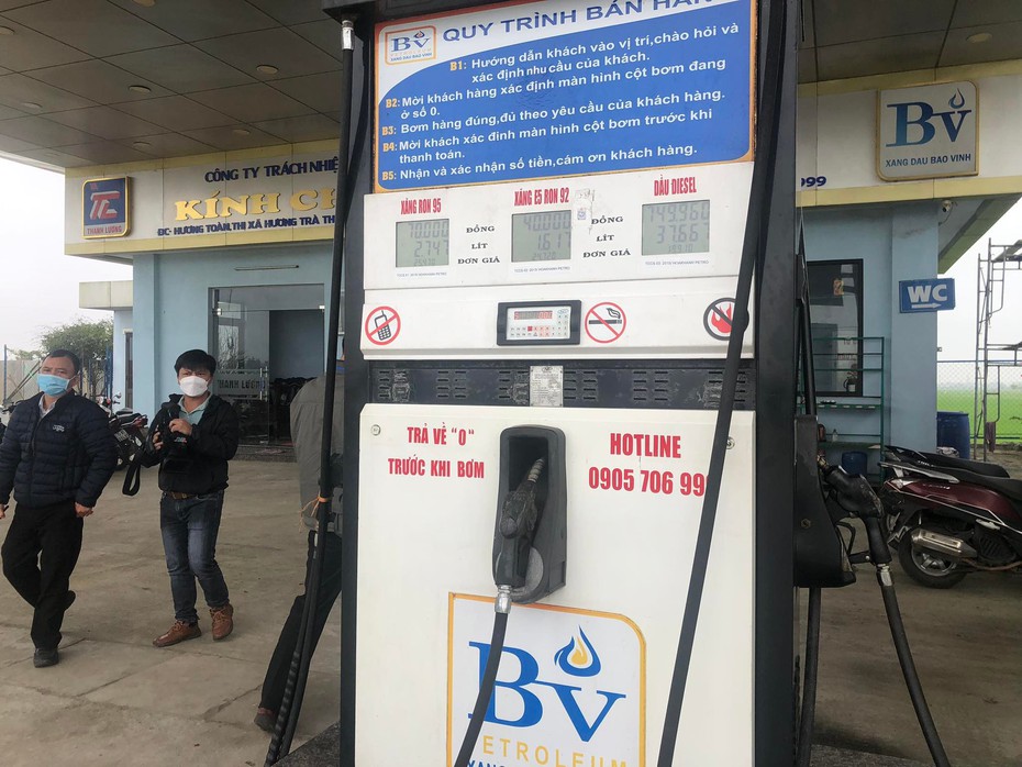 Bán xăng kém chất lượng ở Huế: Doanh nghiệp giải trình gì?