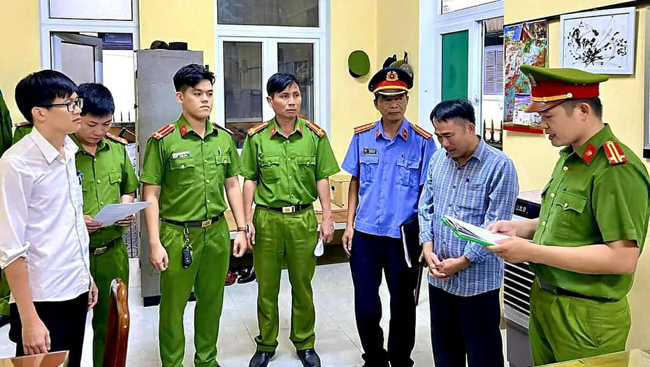 Tin lời thầy phong thuỷ, người phụ nữ ở Huế bị mất hàng tỷ đồng