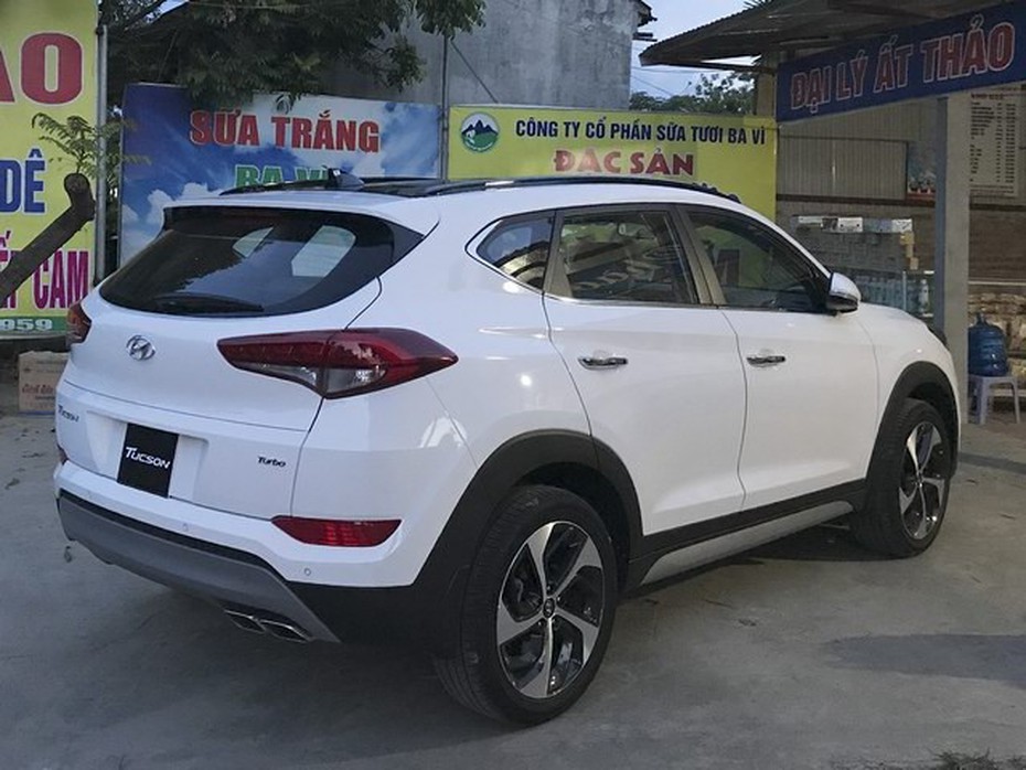 Hyundai Tucson Turbo 2017 "lộ diện" trên đường phố Hà Nội