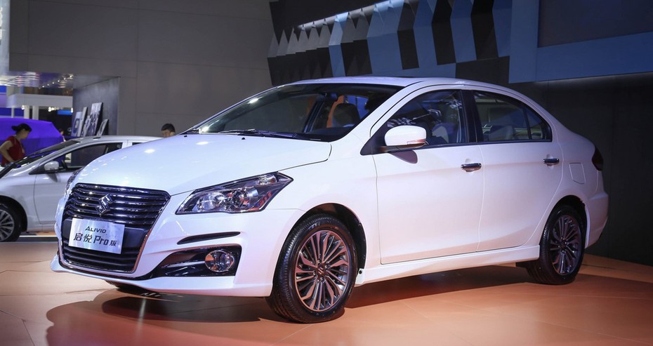 Suzuki Ciaz - mẫu xe ế nhất Việt Nam ra phiên bản mới