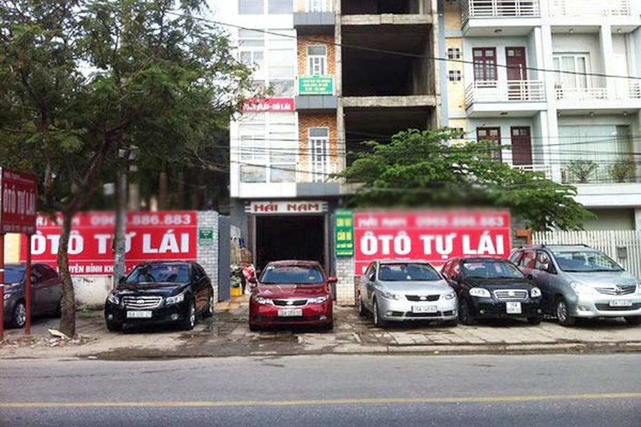 "Cháy" dịch vụ cho thuê ôtô tự lái dịp 2/9