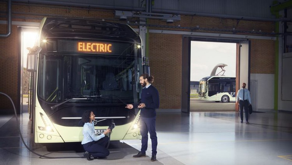 Volvo ra mắt xe buýt chạy điện mới 7900 Electric