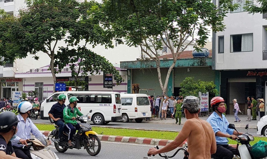 Nửa đêm nghe tiếng hét lớn, rạng sáng phát hiện tử thi nam giới trong nhà nghỉ