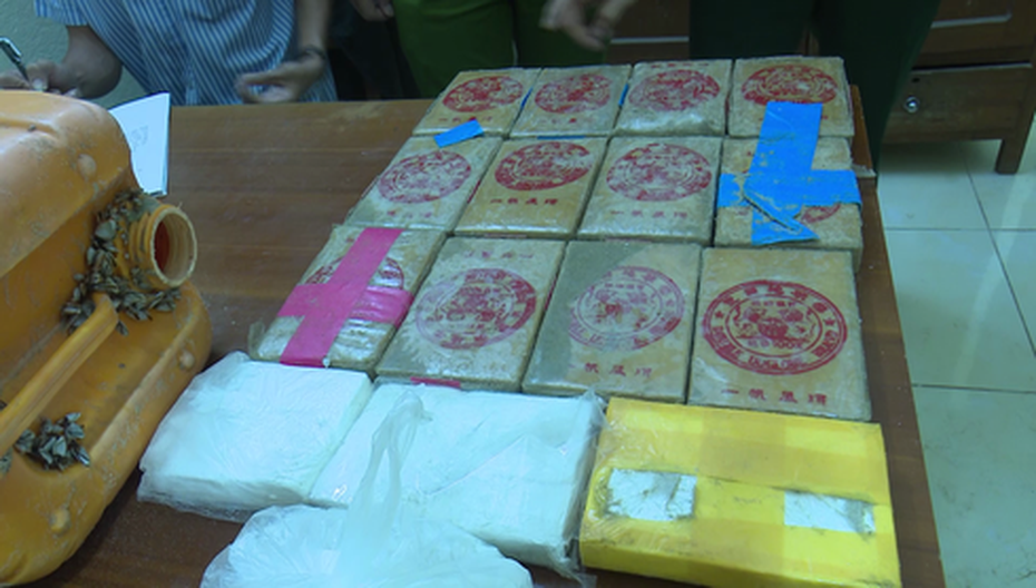 Vì sao Quảng Nam khởi tố vụ 26 bánh heroin dạt biển?
