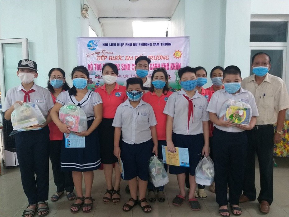 TP.Đà Nẵng: Tiếp sức đến trường cho học sinh nghèo sau dịch Covid-19