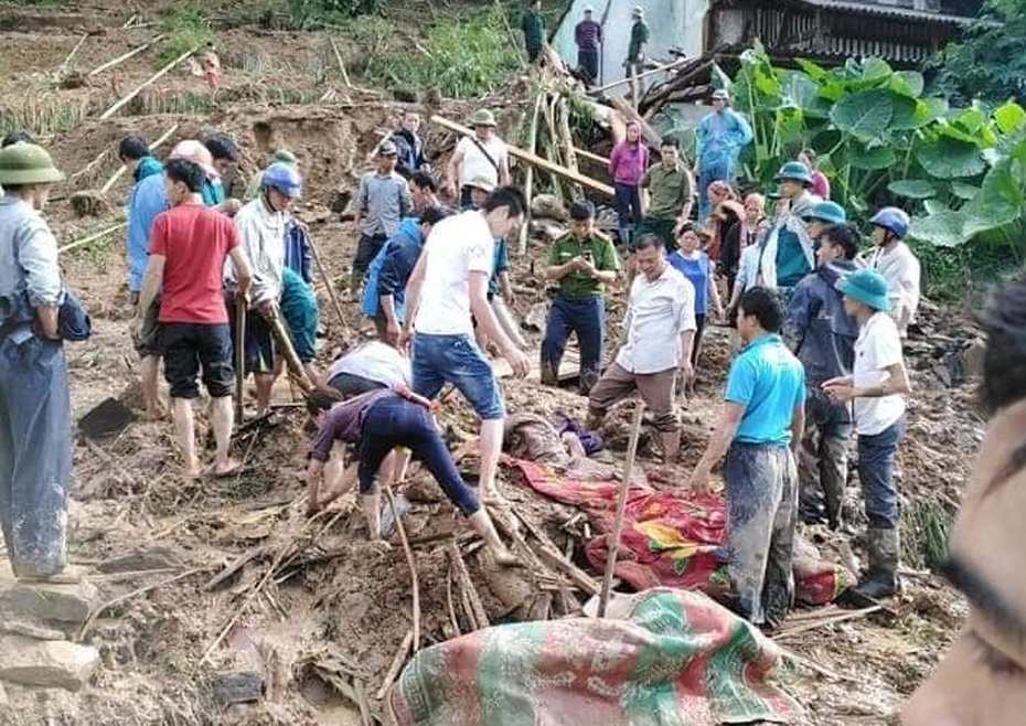 Hà Giang: Sạt lở đất do mưa to, 1 người chết, 3 người thương nặng