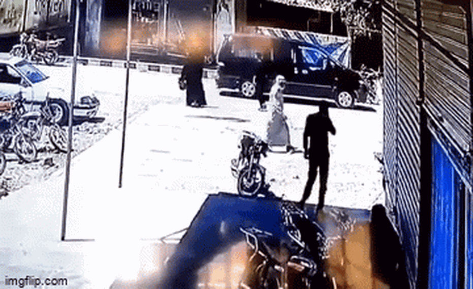 Nóng: Nổ bom xe bí ẩn, những vụ ám sát gây sốc ở Syria