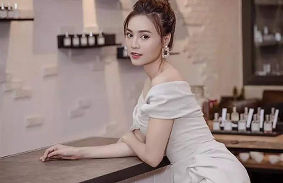 Cận cảnh căn biệt thự khủng của "ngọc nữ màn ảnh" Ninh Dương Lan Ngọc