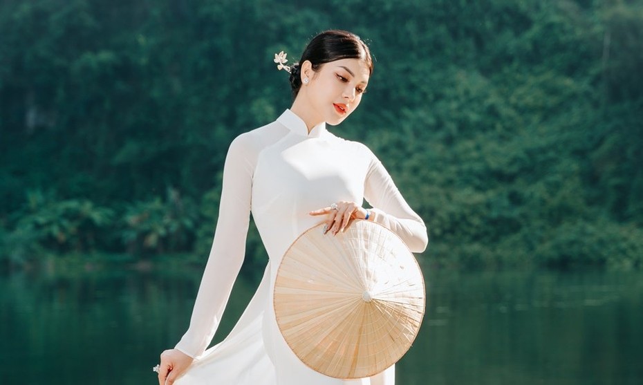 “Ngọc nữ Bolero" tiết lộ lý do bỏ phố về quê