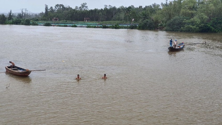 Quảng Nam: Nam học sinh mất tích sau khi nói với bạn bè sẽ nhảy cầu