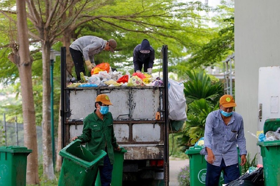 Từ ngày 1/1/2022, người dân không phân loại rác sẽ bị từ chối thu gom