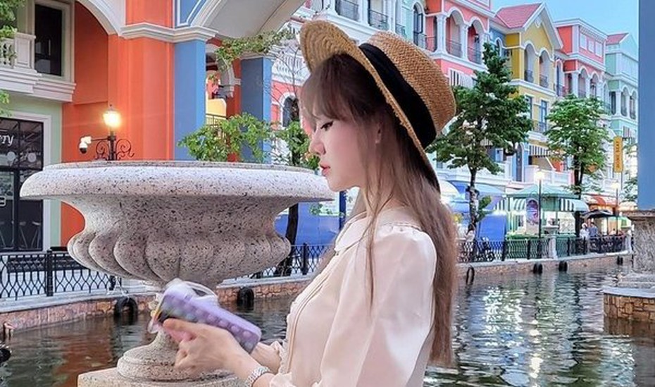 Phát ngôn về chọn bạn của Hari Won bị chỉ trích