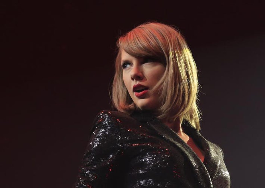 Taylor Swift là nữ nghệ sĩ có thu nhập cao nhất năm 2022