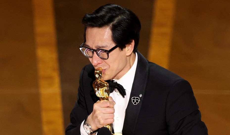 Nam diễn viên sinh ra tại Việt Nam xuất sắc giành giải Oscar