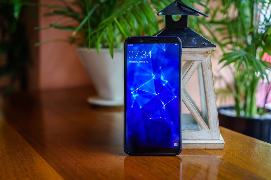 Oppo giới thiệu F5 màu xanh thạch anh mới, giá 6,99 triệu đồng