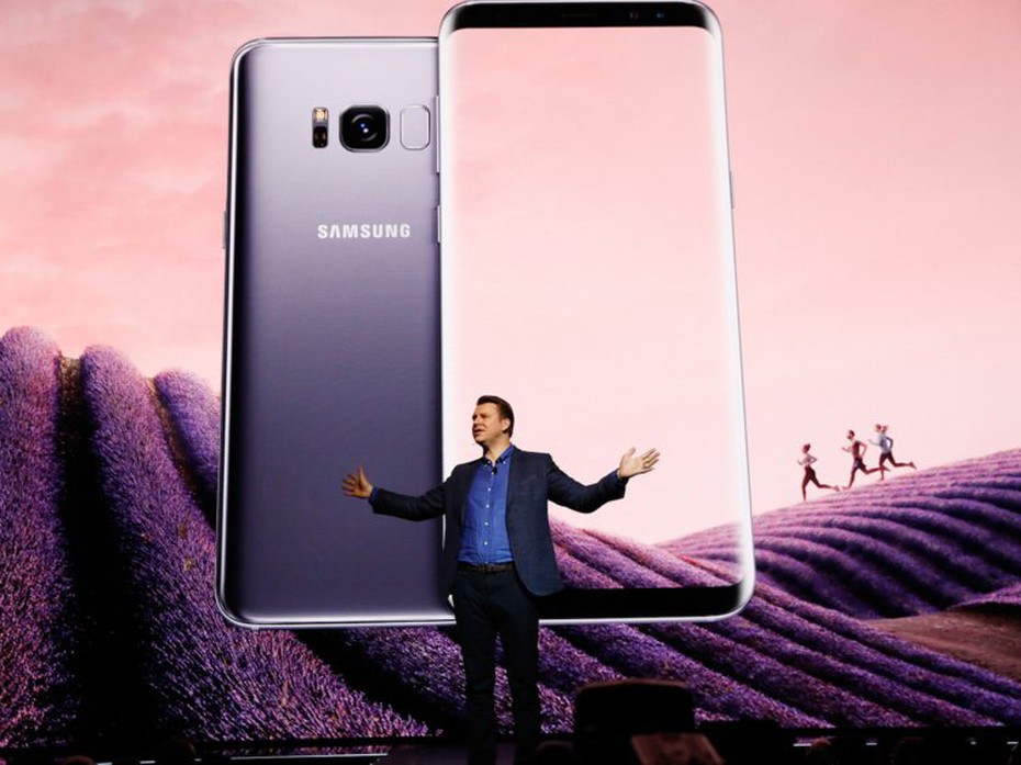 Ra mắt Galaxy S9/S9+, Samsung vẫn "đá đểu" Apple