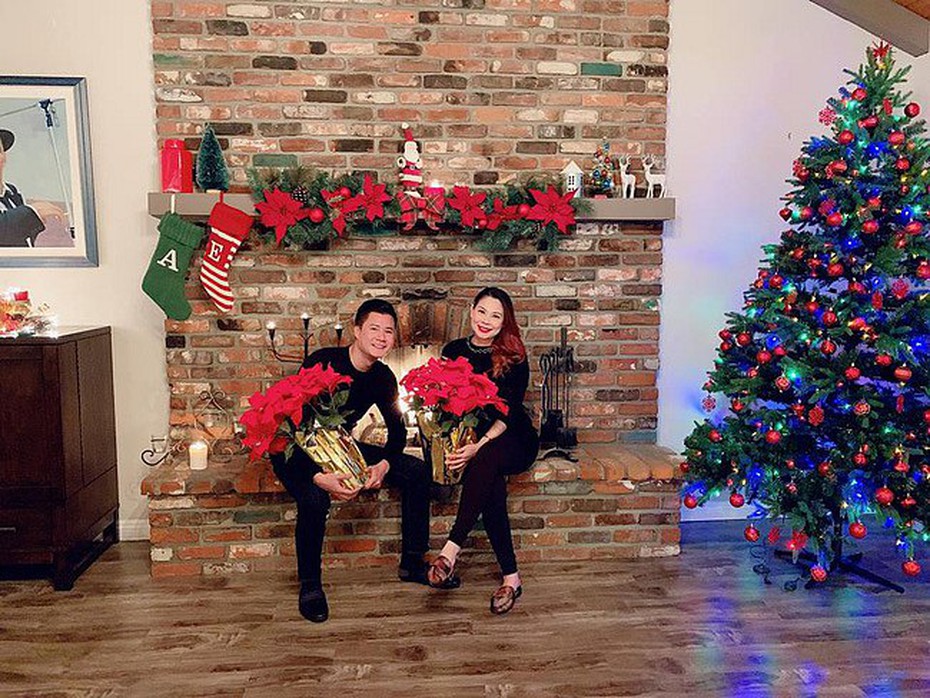 Tin tức giải trí ấn tượng ngày 13/12: Ông xã Thanh Thảo hộ tống vợ đến nhà “tình cũ” Quang Dũng dự tiệc Giáng sinh