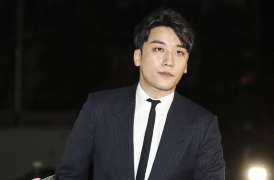 Động thái bất ngờ của Seungri giữa lúc "nước sôi lửa bỏng" dấy lên nghi vấn thông đồng với cảnh sát