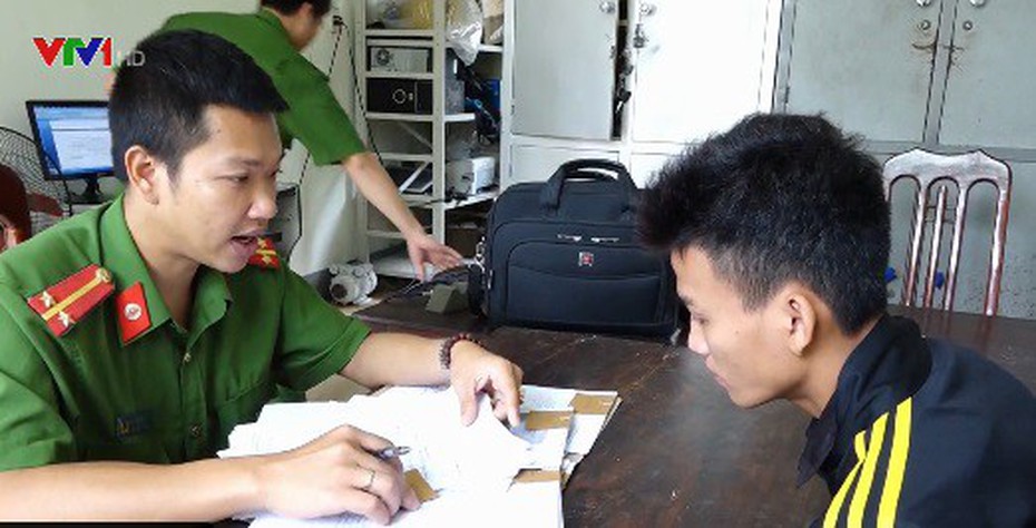 Khởi tố đối tượng lên Youtube học cách phá khóa để đi trộm cắp tài sản