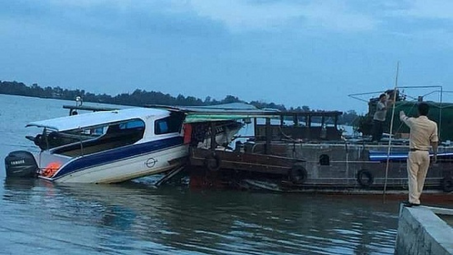 Long An: Tai nạn đường thủy giữa ca nô du lịch và ghe gỗ khiến 1 người tử vong