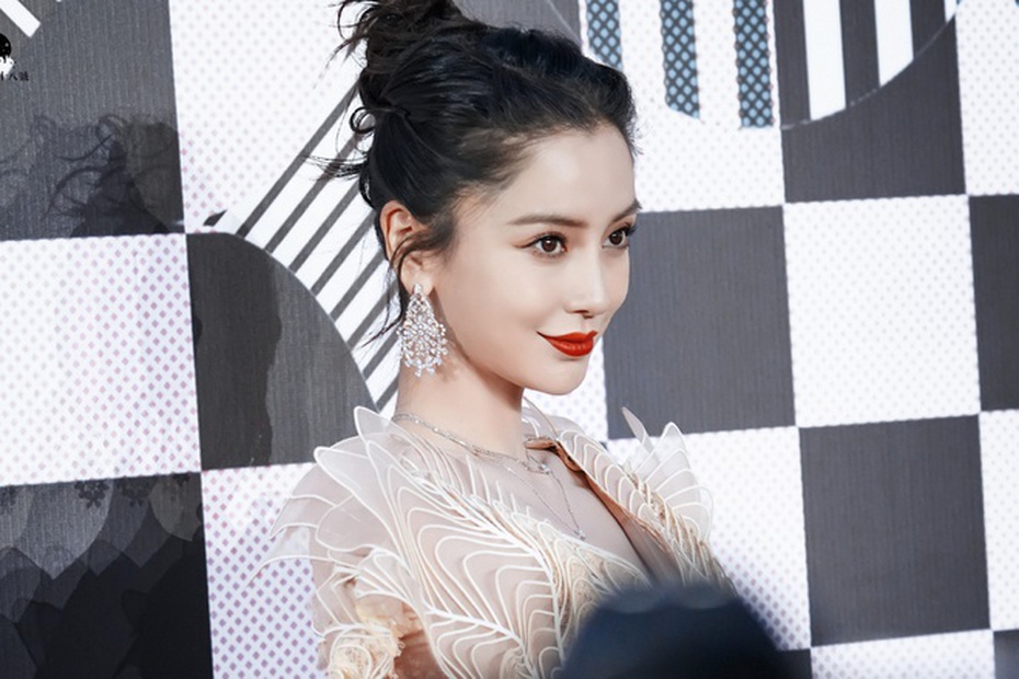 Angelababy diễn xuất kém nhưng luôn được ngợi khen về điều này