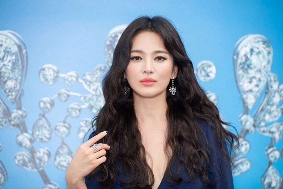Song Hye Kyo nhận hơn 11 tỷ đồng cho bài đăng quảng cáo trên Instagram