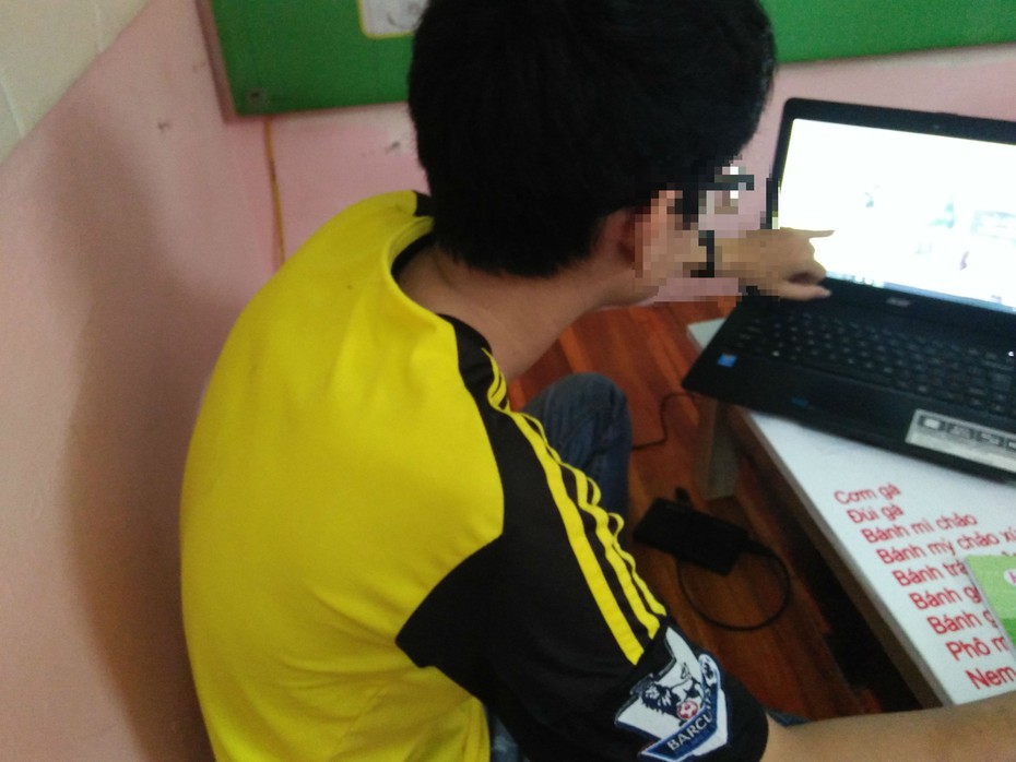 Chàng sinh viên “khùng” và hành trình chôn cất thai nhi