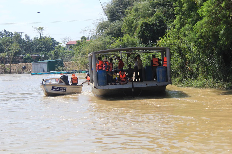 Đắk Lắk: Tích cực tìm kiếm người đàn ông bị mất tích trên sông