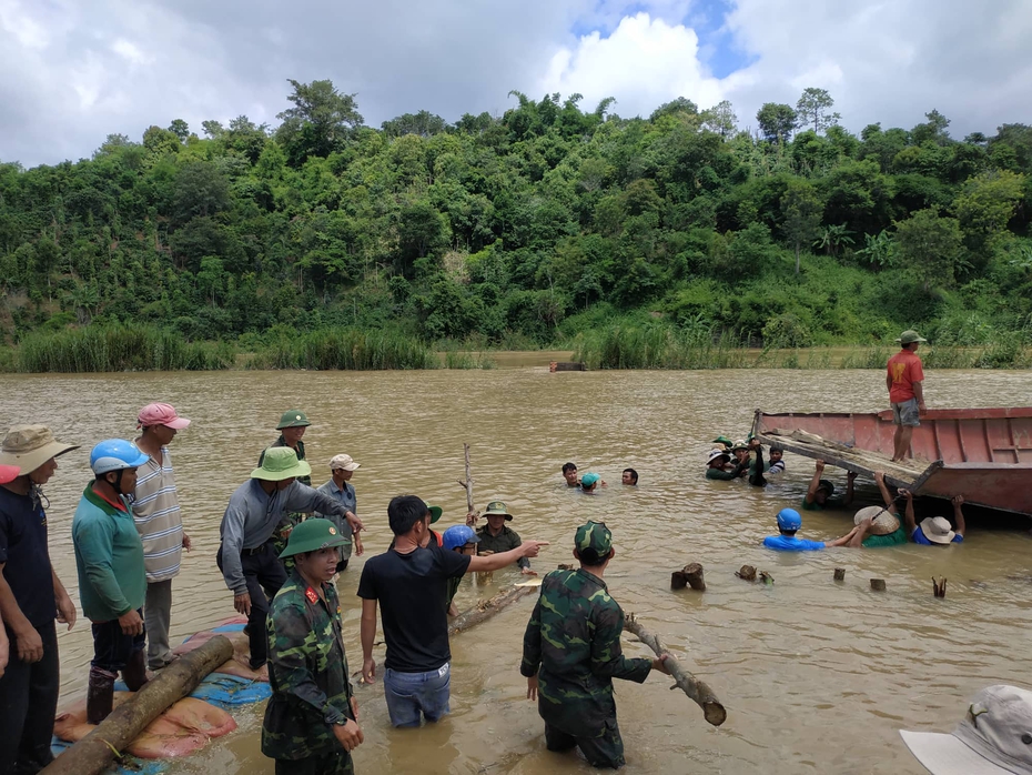 Vỡ đê bao ở Đắk Lắk, 1.000 ha lúa đến mùa thu hoạch mất trắng