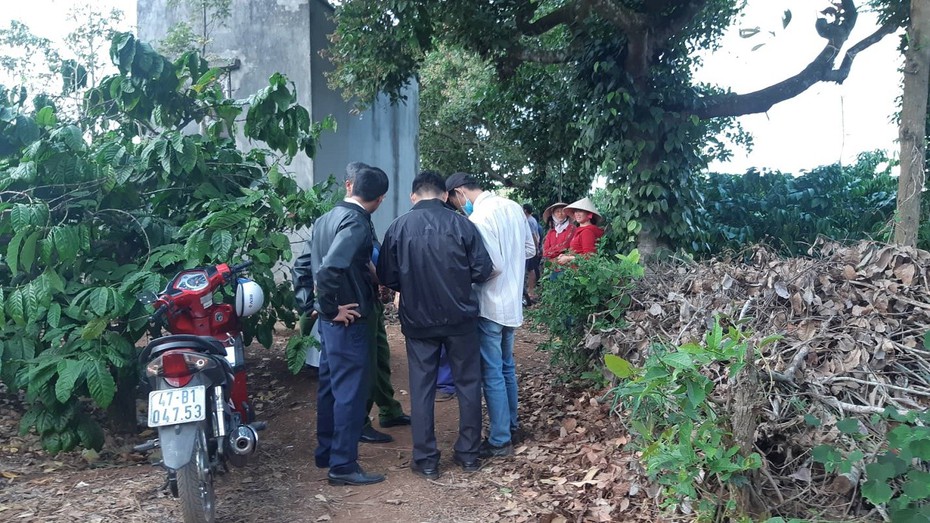 Vụ phát hiện thi thể người phụ nữ mất bàn tay phải trong rẫy cà phê: Hé lộ manh mối về nghi phạm