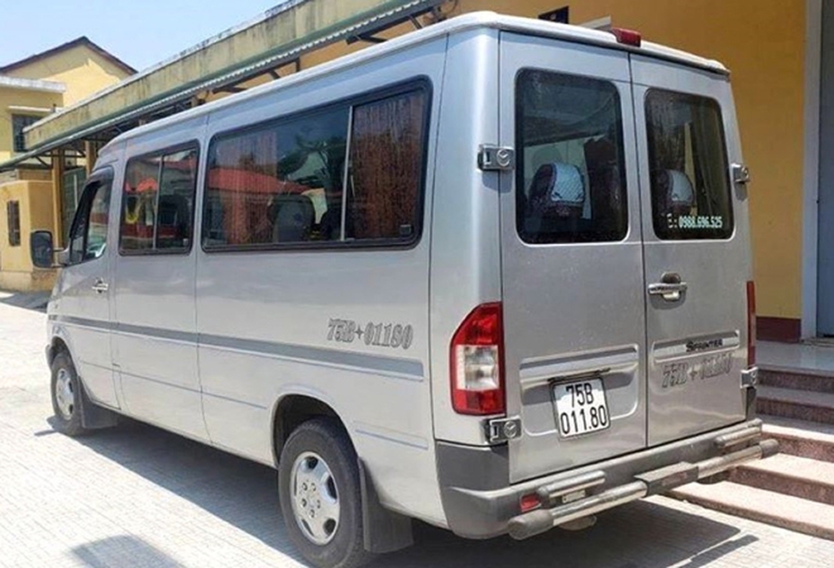 Truy tìm nhóm đối tượng thuê ô tô, chở hung khí lên huyện miền núi giải quyết "ân oán"