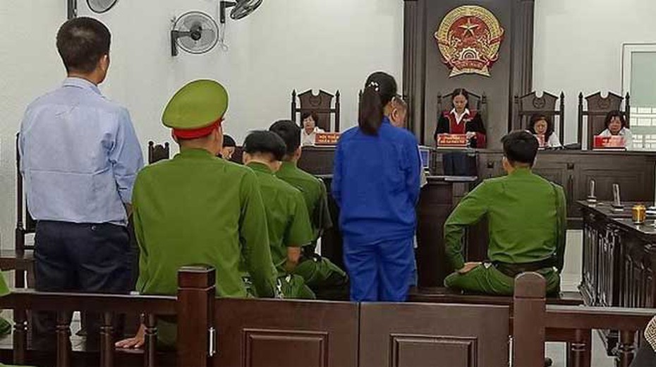 "Nữ quái" buôn hàng chục cân ma túy thoát án tử vì đang nuôi con nhỏ