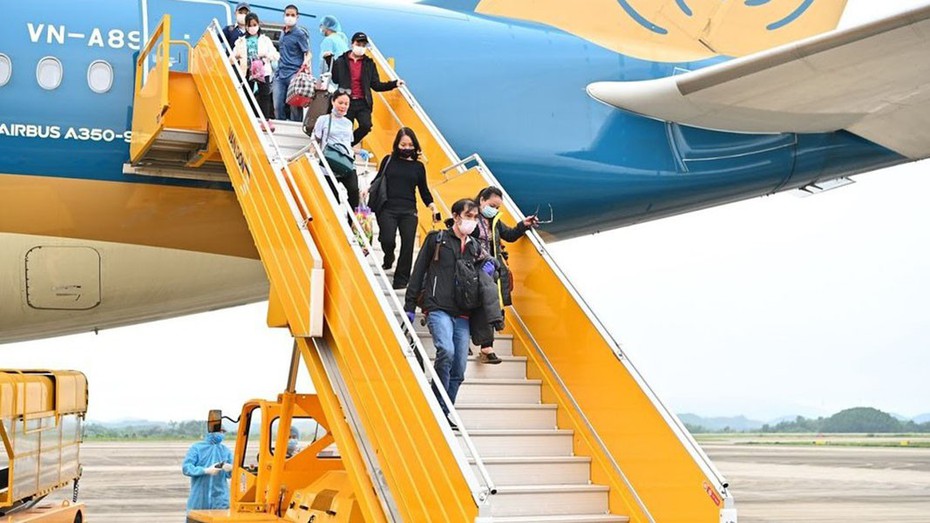 Hàng không rầm rộ tuyển người sẵn sàng đón đà hồi phục